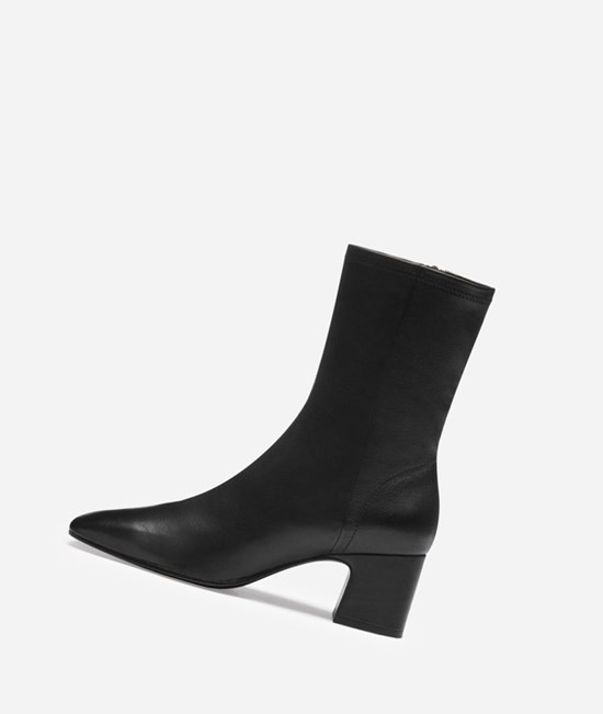 Black Women's ASH Cindy Ankle Boots | 753FKALRC