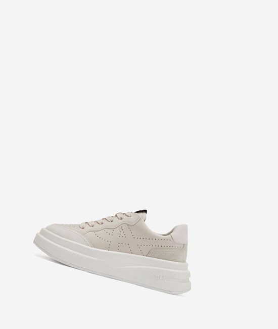 Shell Women's ASH Impuls Low-Top Sneakers | 120GMSAHC